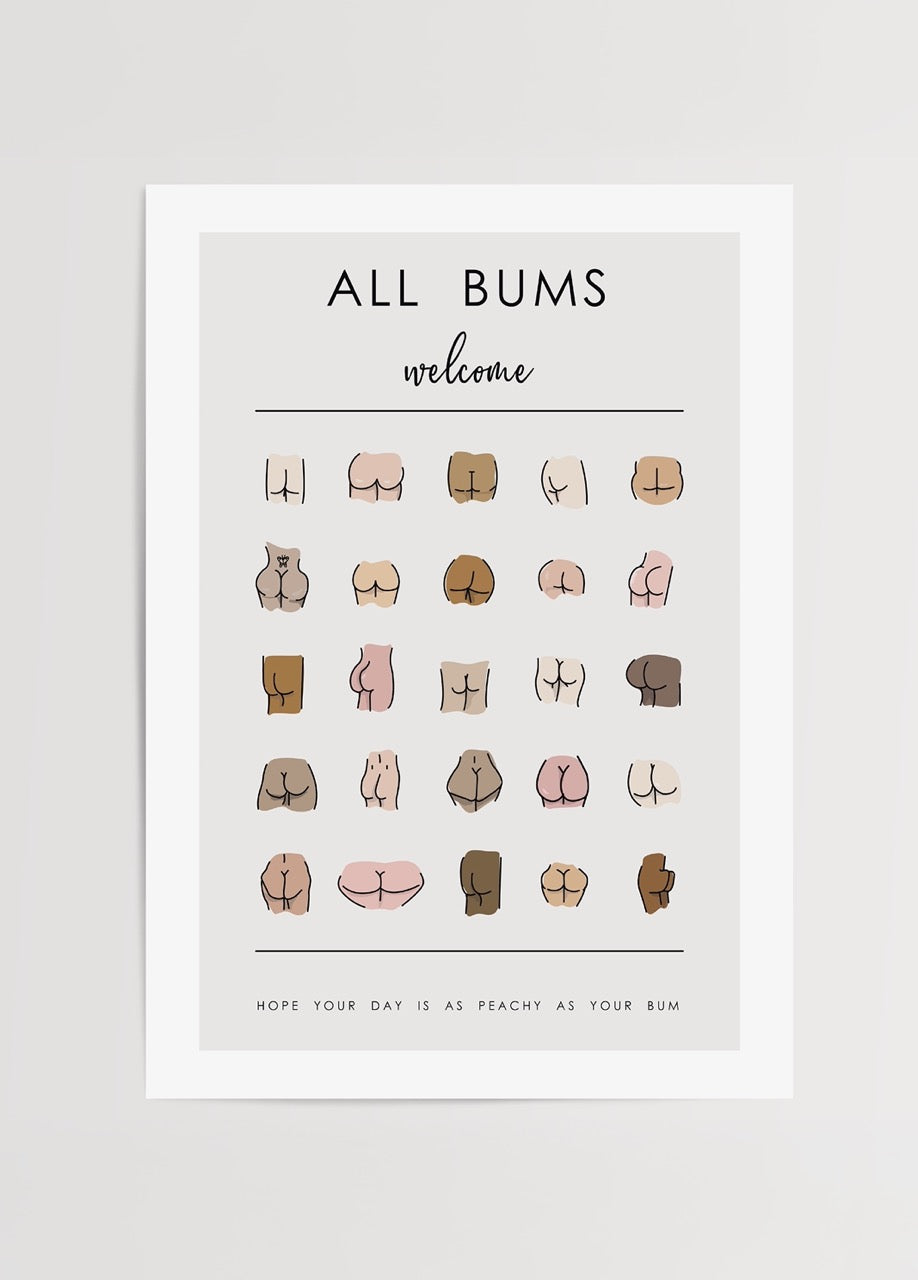 Farklı cilt tonlarında popo illüstrasyonlarından oluşan, “All Bums Welcome” yazılı mizahi ve kapsayıcı poster tasarımı