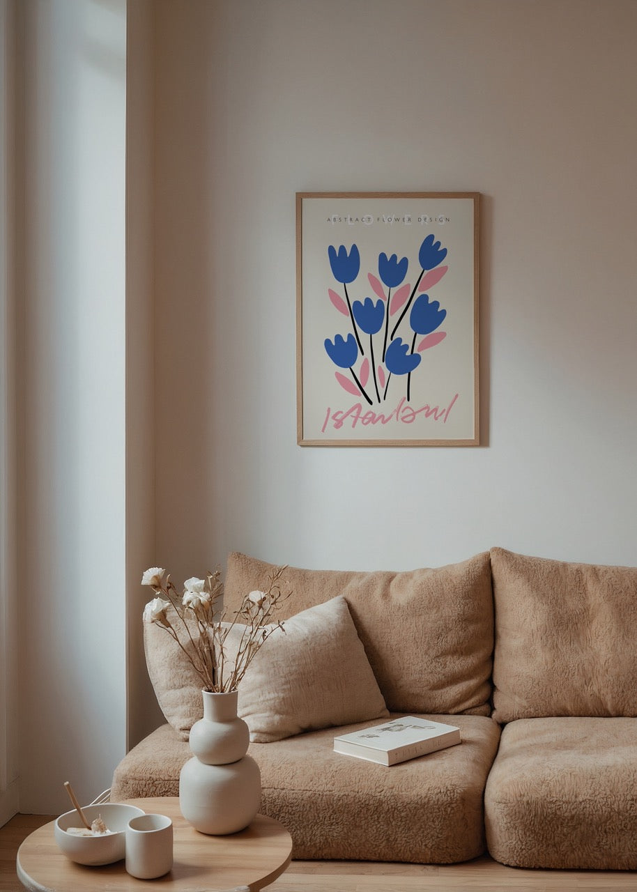 İstanbul yazılı soyut mavi laleli ve pembe yapraklı çiçek illüstrasyonu poster baskı