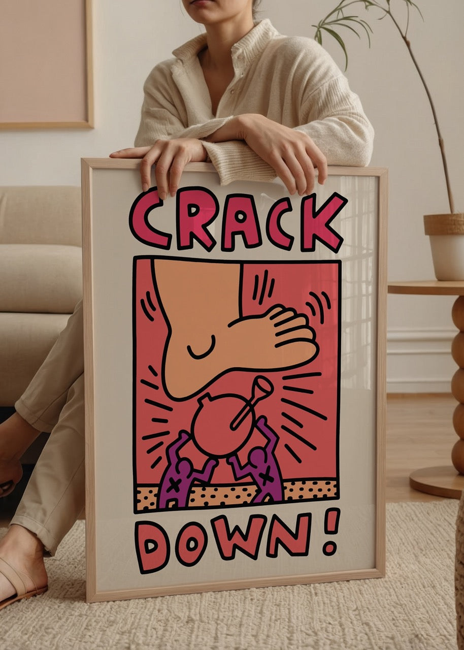 Keith Haring’in baskıya karşı sembolik çizimi olan Crack Down temalı pop art posteri