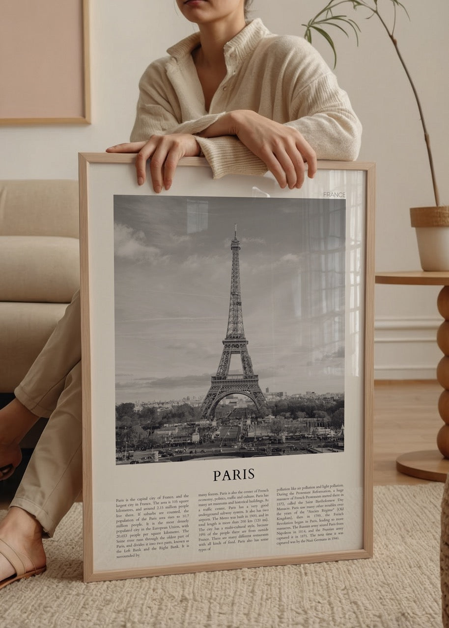 Paris’te Eyfel Kulesi’nin siyah beyaz fotoğrafı ile tasarlanmış şehir posteri