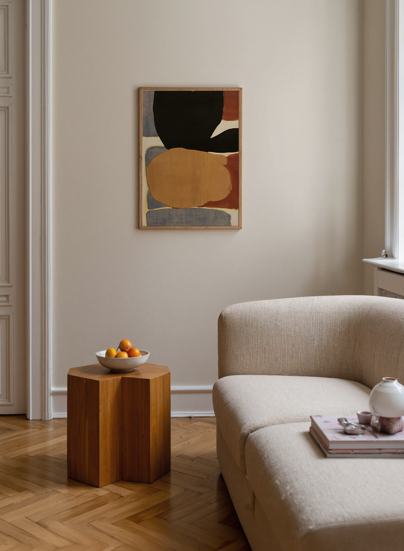 Léa Morel Under Black, siyah, hardal, gri ve kiremit kırmızısı geniş renk alanlarından oluşan modern soyut sanat eseri.