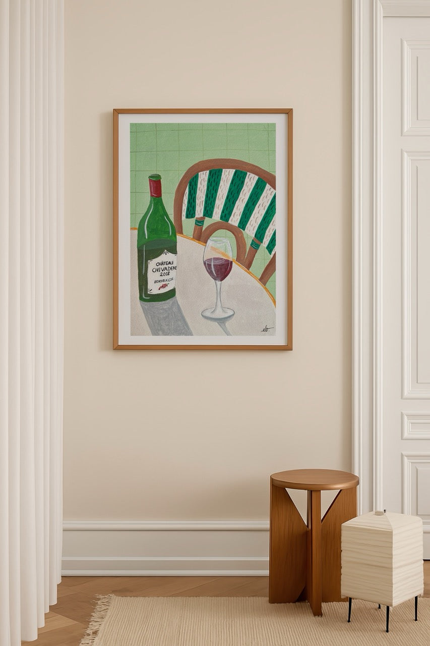 Elif Işık imzalı Wine O’Clock Green posteri, yeşil tonlarda bir şarap şişesi ve kadehiyle sıcak Akdeniz atmosferini yansıtan illüstrasyon.