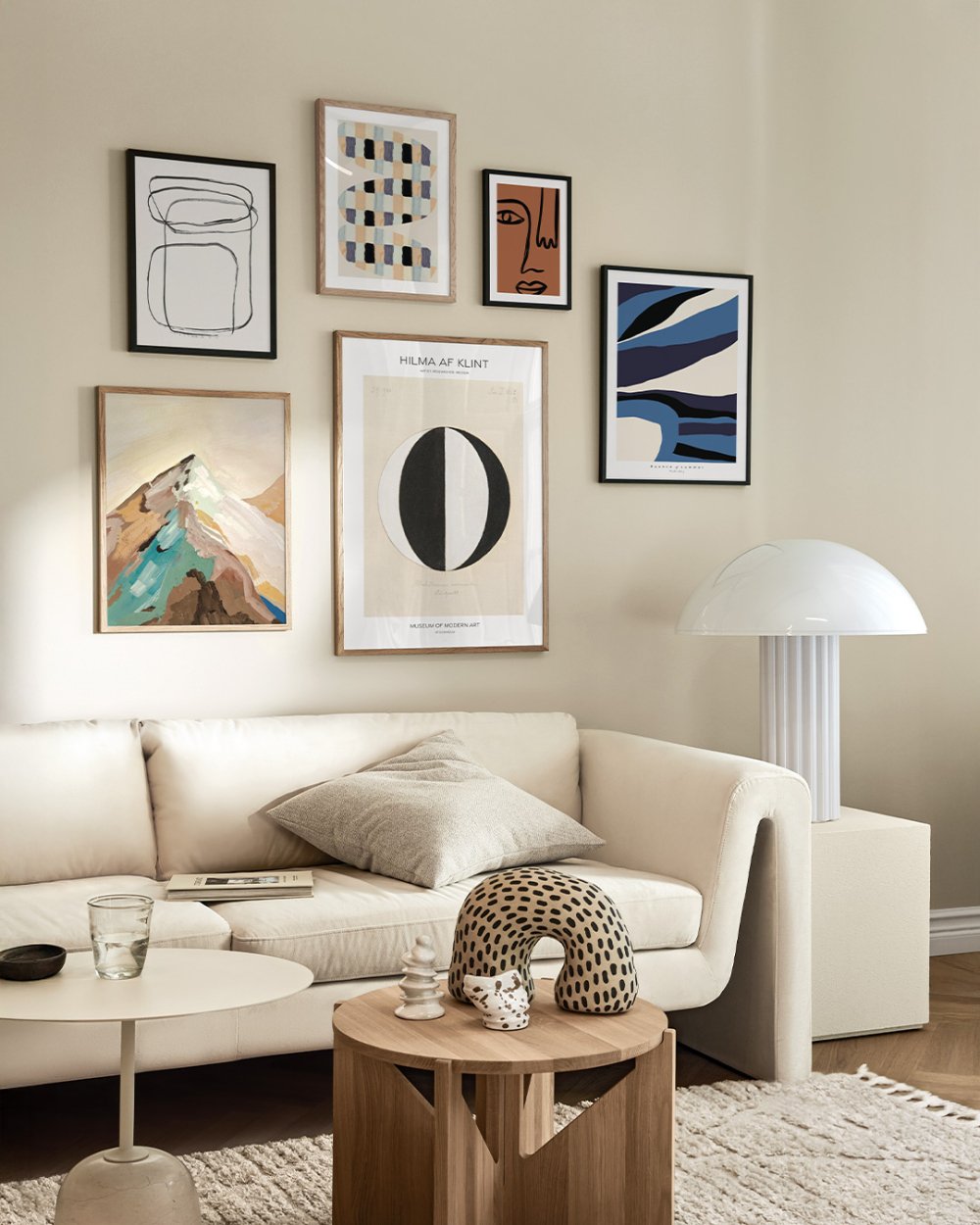 Duvar Posteri Nedir? Sanat Baskısından Farkı, Malzeme Rehberi ve Akıllı Alışveriş Kılavuzu
