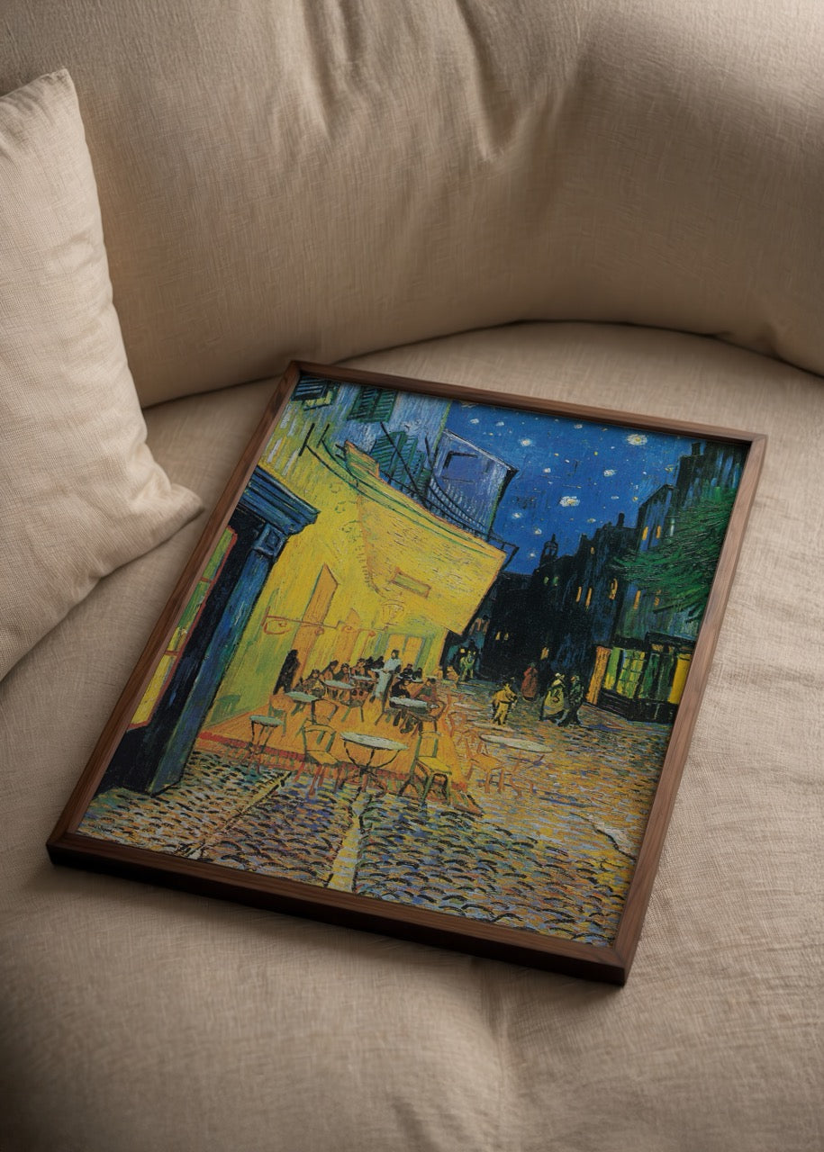Vincent van Gogh’un Café Terrace at Night tablosu posteri