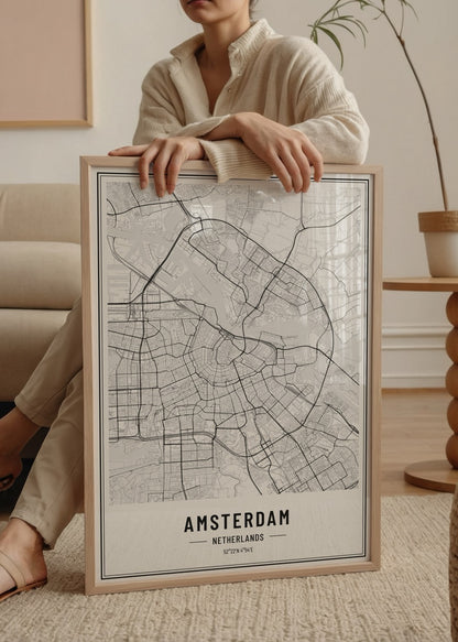 Siyah beyaz çizgisel Amsterdam şehir haritası posteri