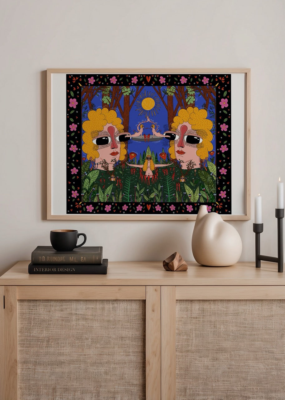 Çiçekli çerçeve içinde, büyük gözlü iki figürün simetrik yerleştiği, orman ve güneş motifleriyle çevrili detaylı ve renkli illüstrasyon.