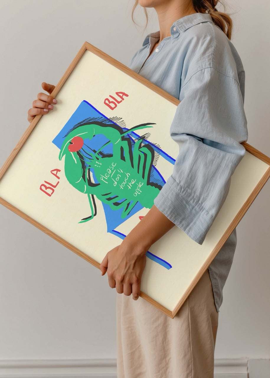 Fulya Genç imzalı Bla Bla posteri, elinde elma tutan ıstakoz figürü ve mizahi sürrealist detaylarla modern sanat baskısı.