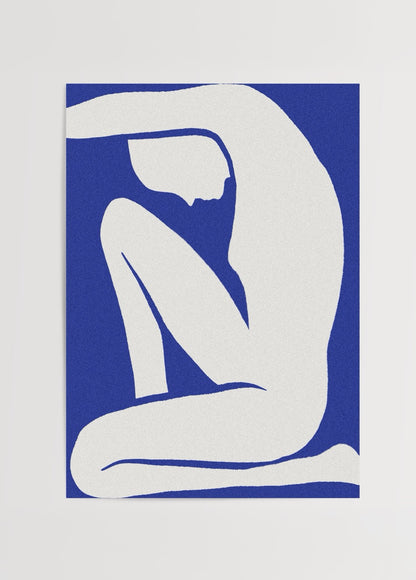 Mavi arka plan üzerine beyaz soyut kadın silueti tasarımlı minimalist Blue Nude Silhouette duvar posteri.