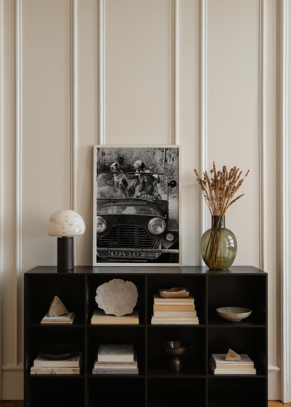 Brigitte Bardot Köpeklerle Fotoğraf Poster Baskı