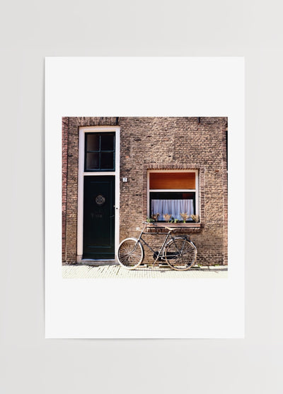 Brüksel Bisiklet ve Kapı Fotoğrafı Poster Baskı