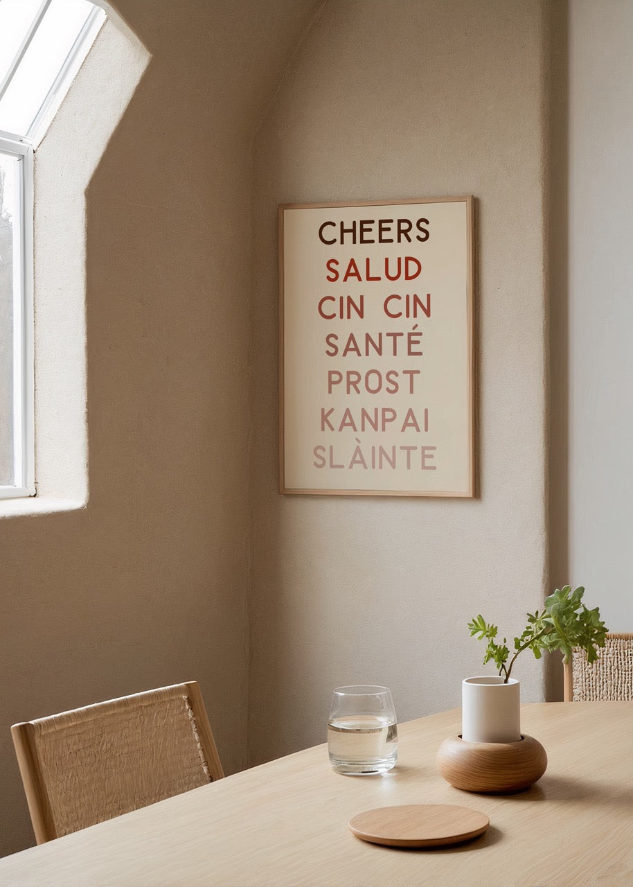 Dünyanın dört bir yanından “şerefe” kelimeleriyle sosyal yaşam temalı tipografi posteri.