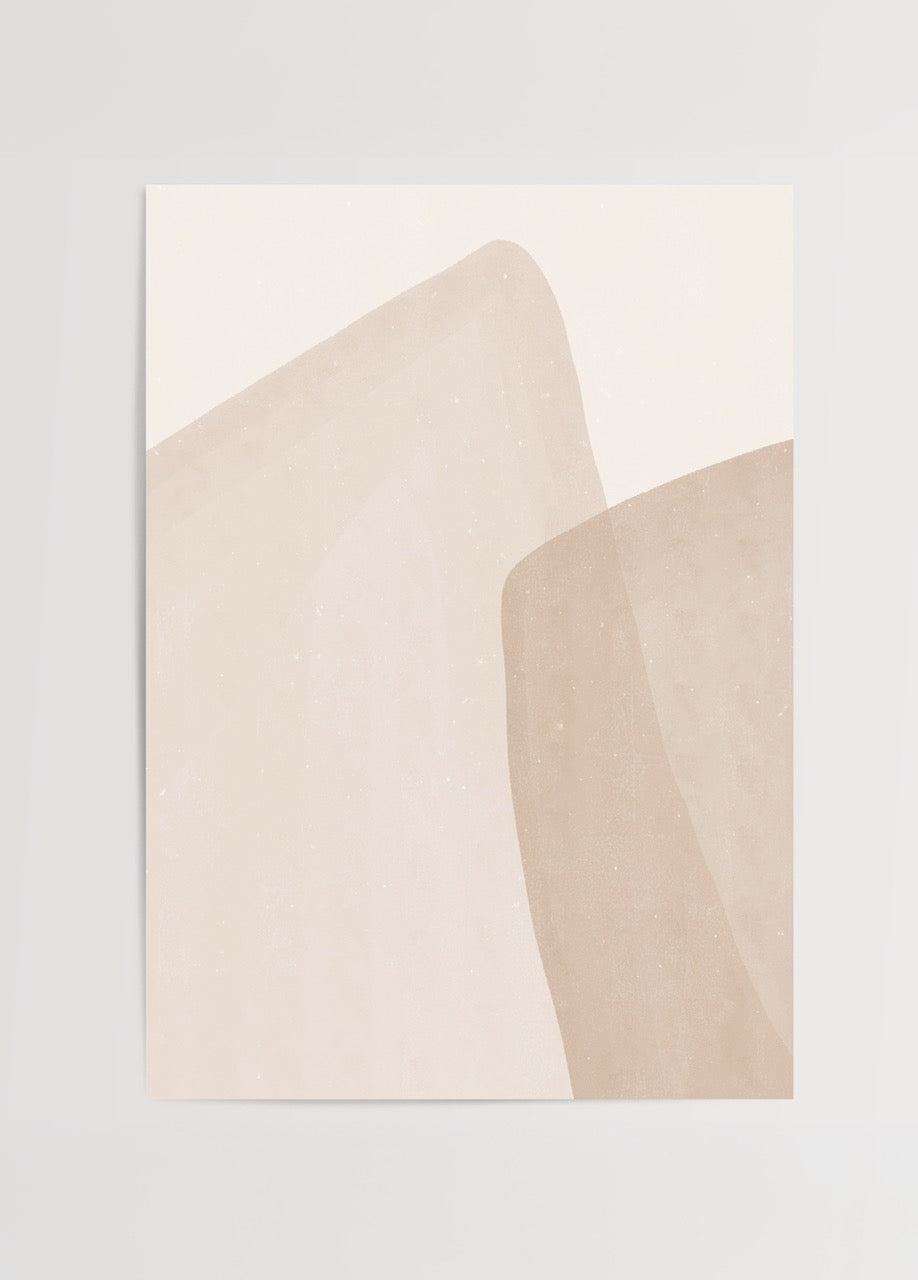 Bej ve toprak tonlarında minimal soyut Desert Drift posteri