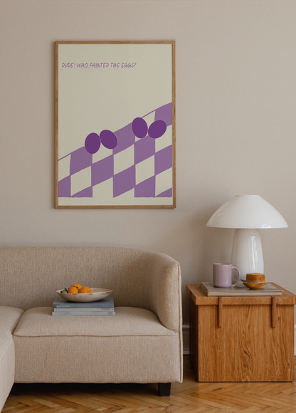 Krem zemin üzerinde mor geometrik desenler ve dört mor yumurtayla tasarlanmış minimalist Dilara Güney posteri.