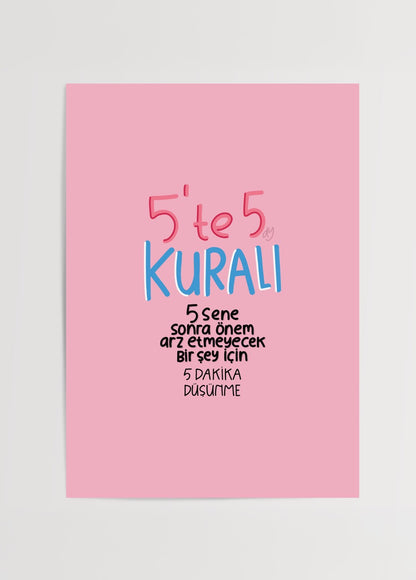 duygulariyerim’in “5’te 5 Kuralı” posteri – pembe fonda pastel mavi ve kırmızı tipografiyle farkındalık mesajı