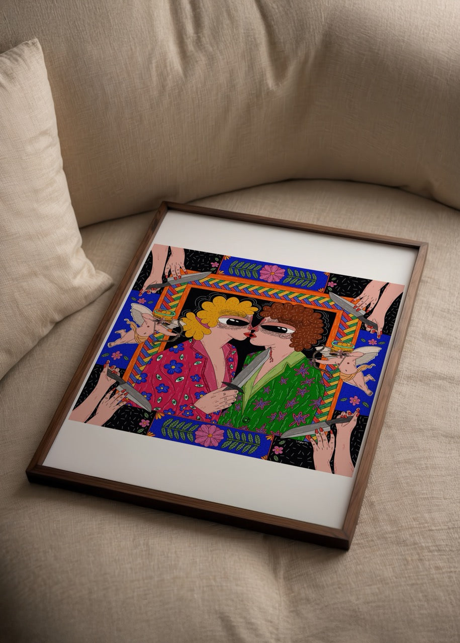 Renkli desenlerle çevrili bir kompozisyonda, birbirine çok yakın duran iki figürün ortasında bıçak detayı bulunan, sembolik ve çarpıcı illüstrasyon.