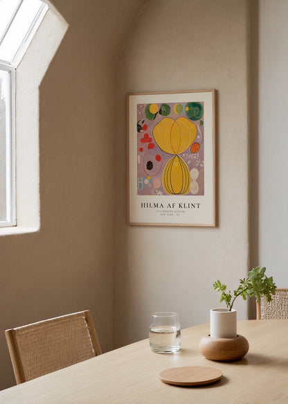 Hilma af Klint’e ait spiritüel semboller ve geometrik formlarla hazırlanmış soyut sanat poster baskı.