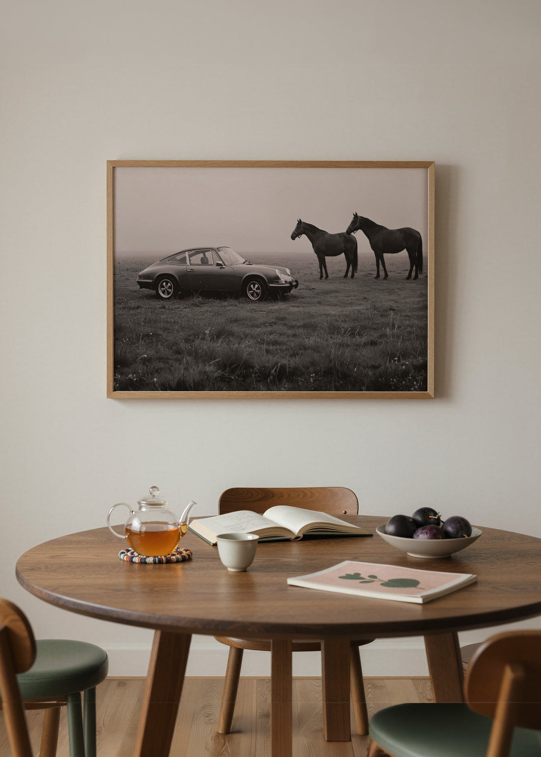 Bilgi Yok İki At ve Araç Poster poster baskı mockup 2