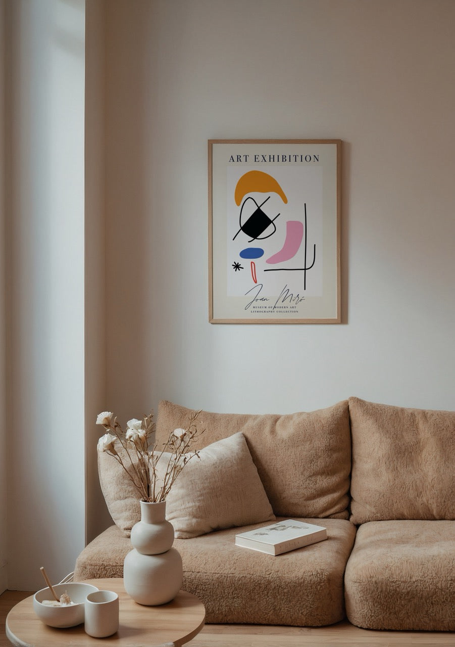 Joan Miró’nun litografi stilinden esinlenmiş, soyut çizgiler ve renkli bloklardan oluşan modern sanat posteri
