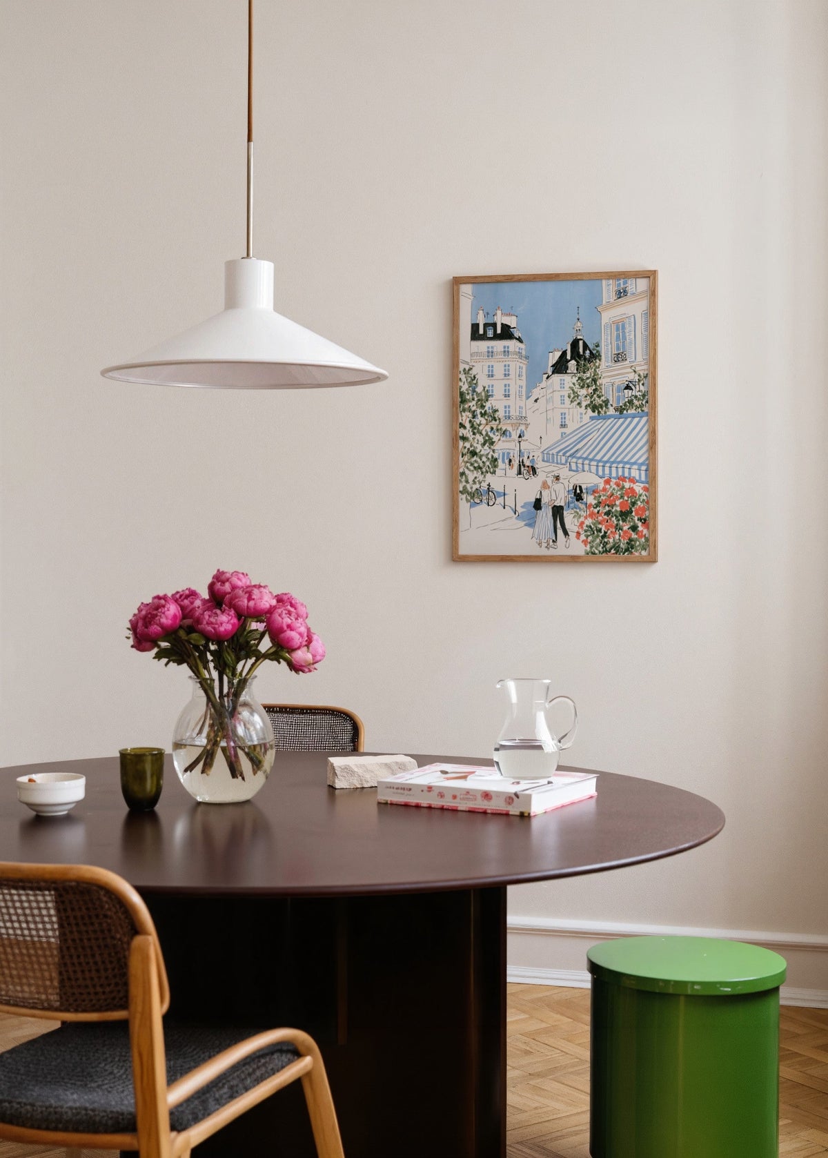 Léa Morel Paris Cafe Scene Poster poster baskı mockup 4