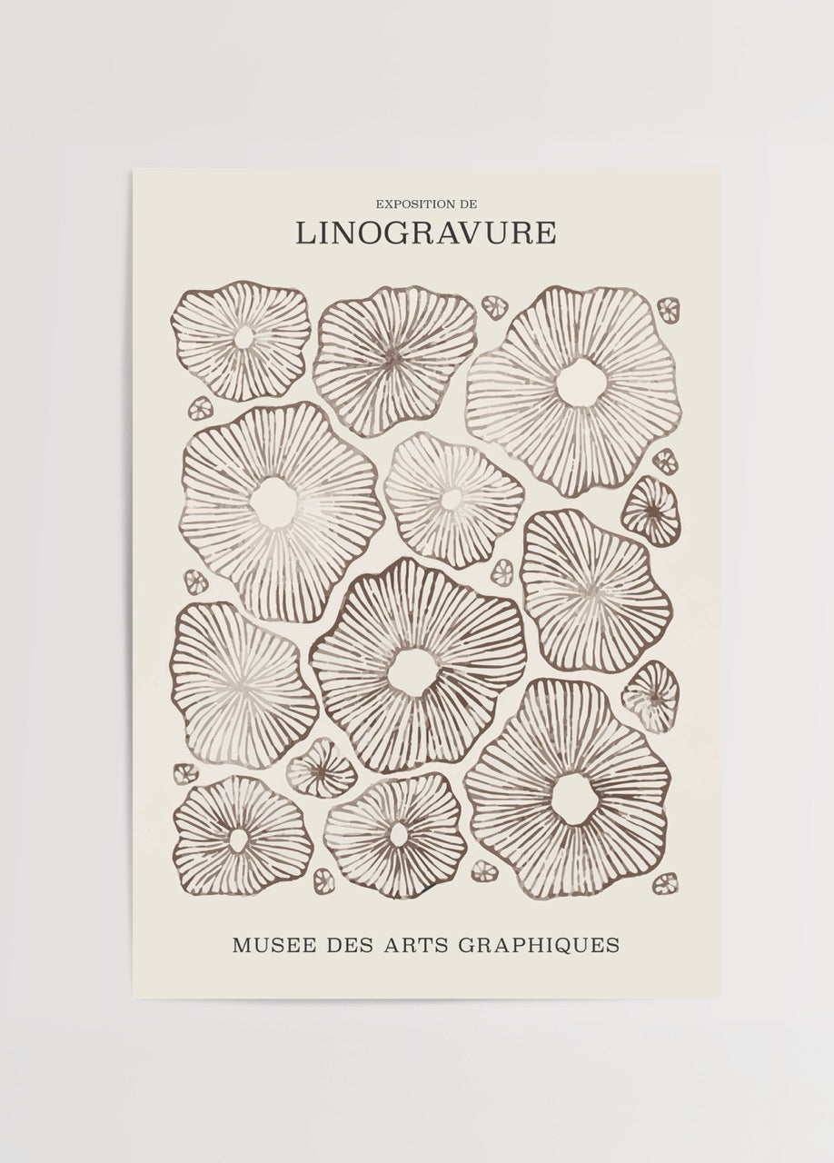 Minimalist linogravure desenli poster baskı, kahverengi çiçek motifleriyle dekoratif duvar sanatı