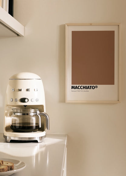 Pantone esintili Macchiato kahverengisi tonlarında modern renk bloklu poster