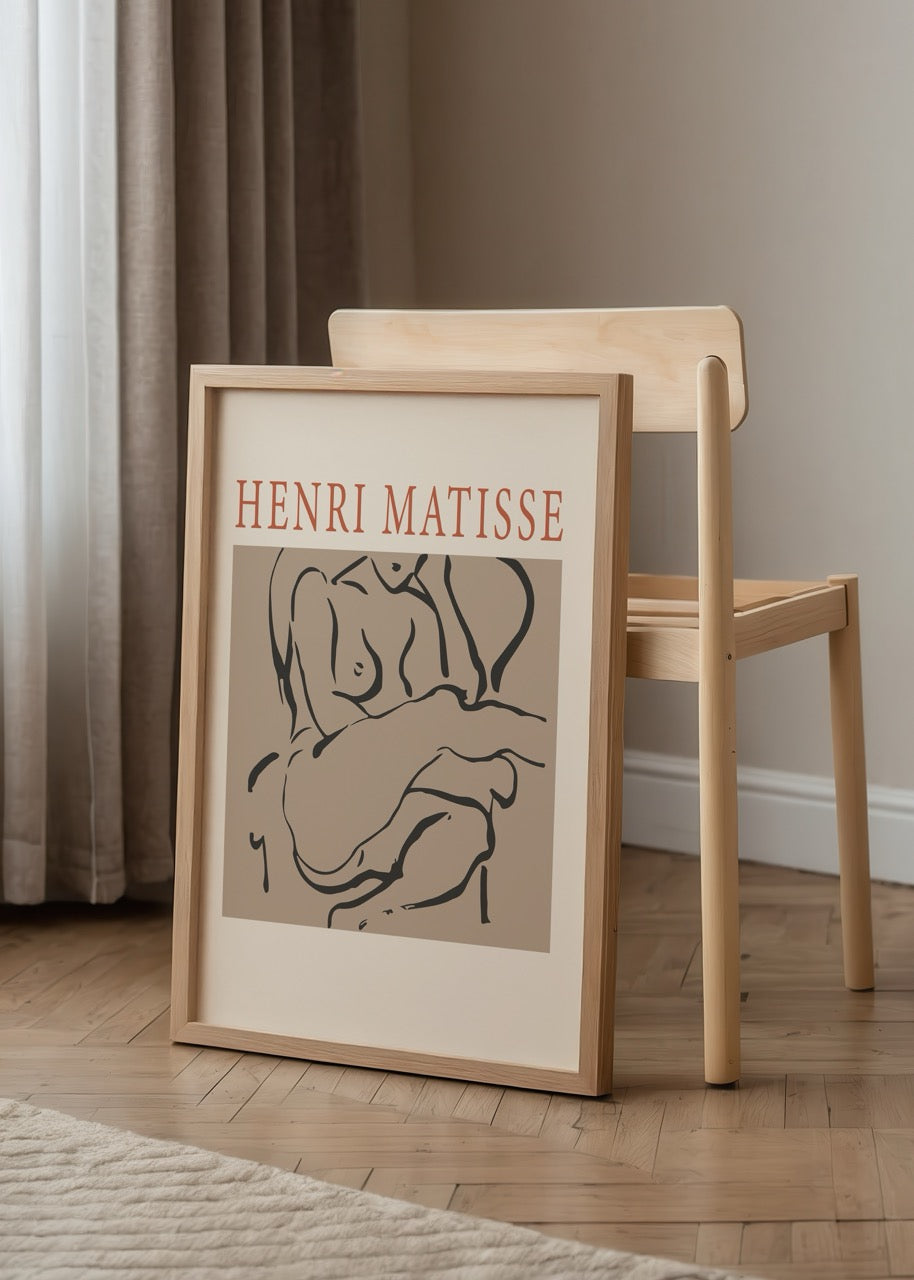 Bej zemin üzerine siyah çizgilerle işlenmiş oturan kadın figürü posteri, Matisse tarzında nü çizim