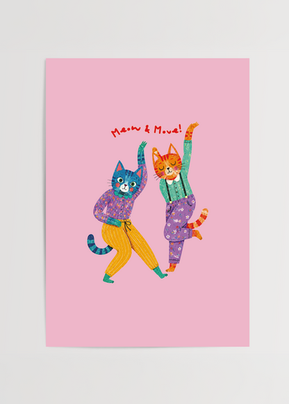 Pembe zemin üzerinde dans eden iki renkli kedi karakterini gösteren Yaren Karaman illüstrasyon posteri.