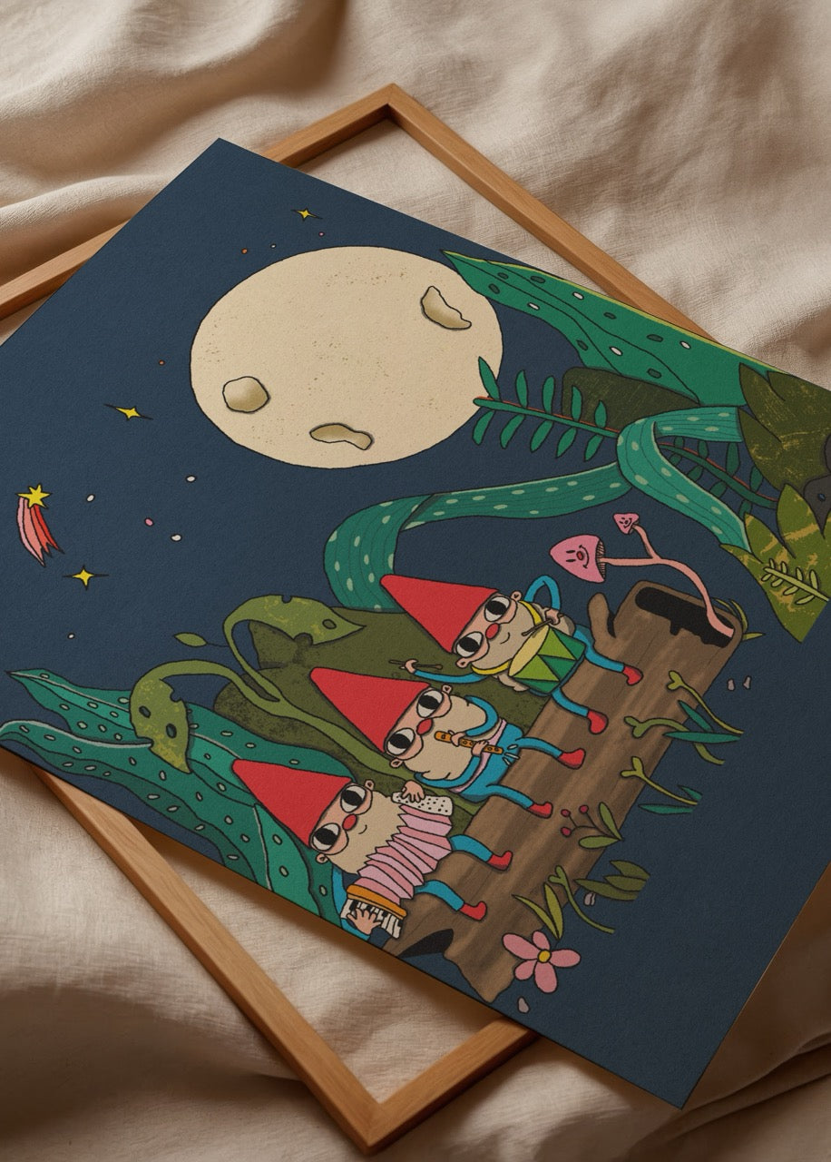 Ay ışığı altında müzik yapan figürlerle masalsı bir gece sahnesini anlatan illüstrasyon poster