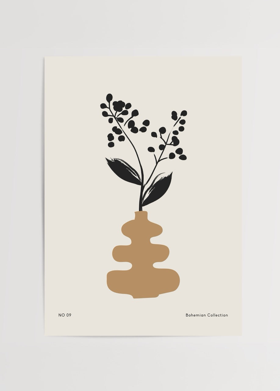 Bej zemin üzerine kahverengi vazo ve siyah çiçek dalları içeren minimalist Bohemian poster