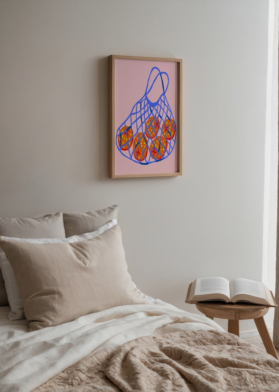 Mor file içinde portakalların yer aldığı, pembe zeminli renkli illüstrasyon poster

