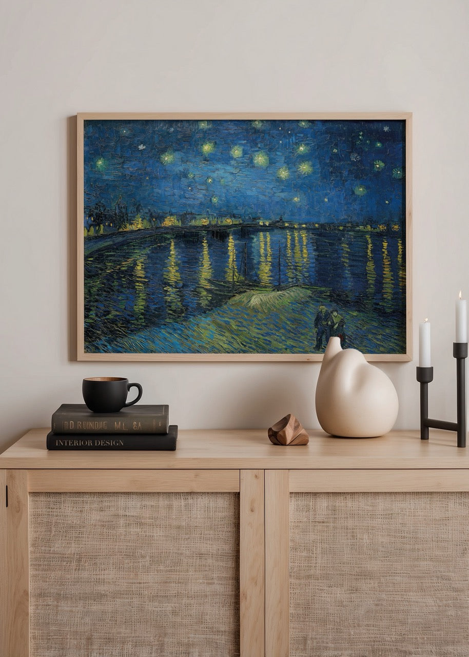 Vincent van Gogh’un Rhone Üzerinde Yıldızlı Gece adlı tablosunun poster baskısı