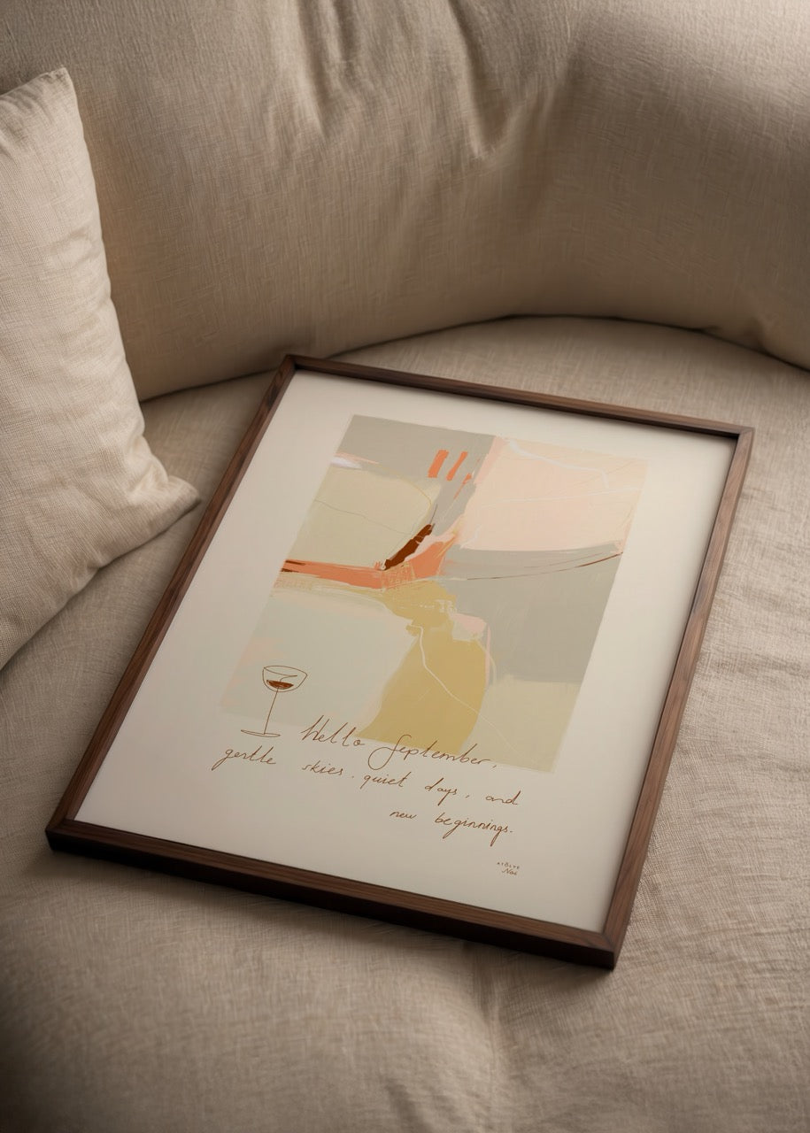 Atölye Noi imzalı September posteri, pastel tonlarda soyut desen ve şarap kadehi illüstrasyonu