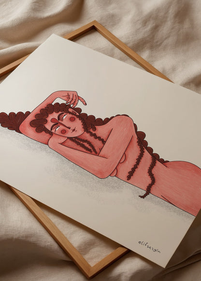 Elif Sezgin’in “Serenity” adlı, kırmızı tonlarda uzanan kadın figürlü minimalist illüstrasyon posteri.