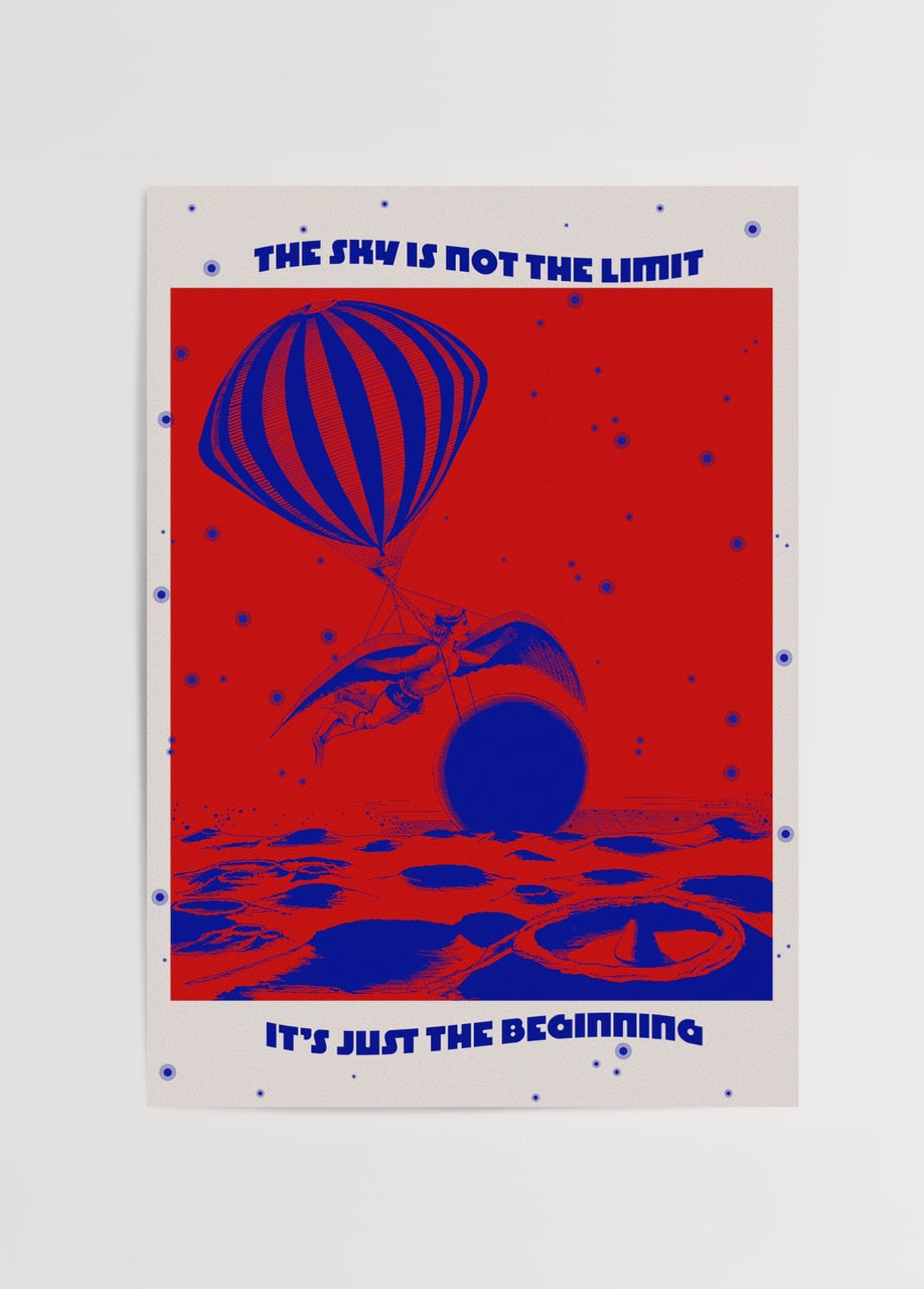 Şeyda Temel Nalçakan’ın “The Sky is Not the Limit” adlı, kırmızı ve mavi kontrastlı özgürlük temalı dijital kolaj posteri.