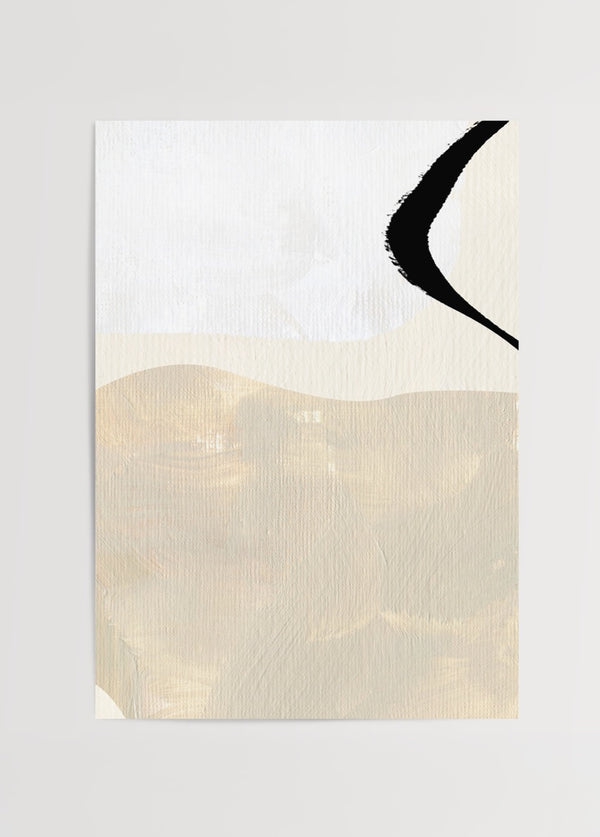 Bej arka planda siyah fırça izi bulunan modern minimalist soyut poster