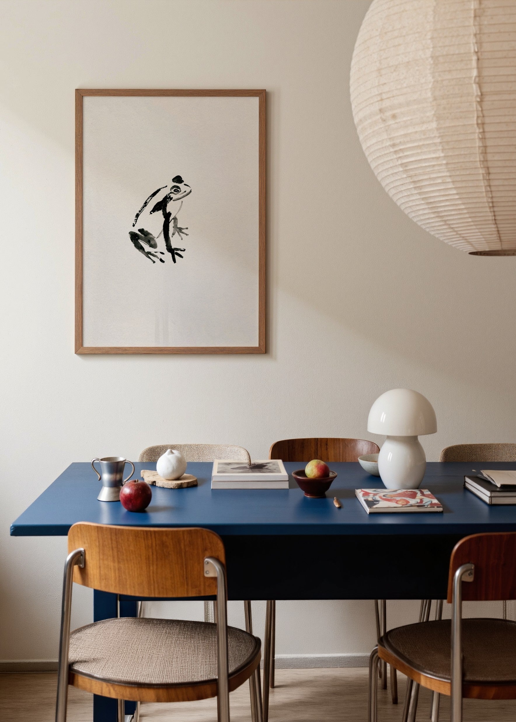 Siyah Mürekkep Kurbağa poster baskı mockup 2