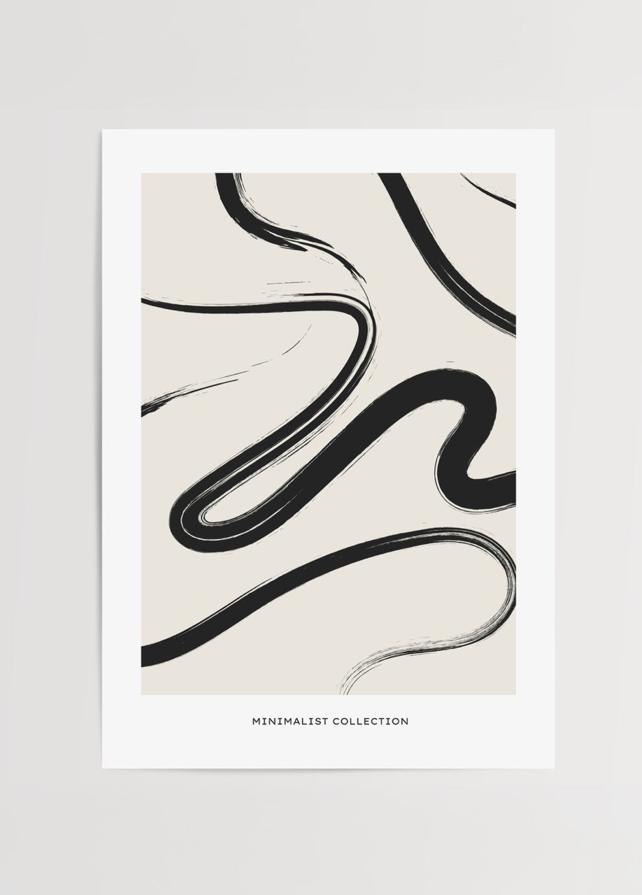 Bej zemin üzerine siyah fırça darbeleriyle tasarlanmış minimalist soyut poster