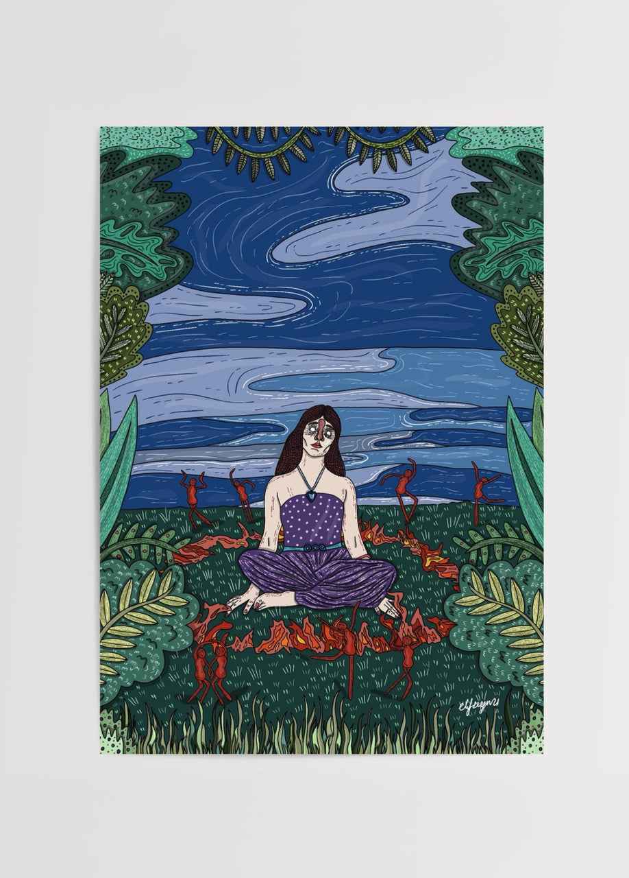 Doğa manzarasında, ateş çemberinin ortasında meditasyon yapan bir kadın figürünün yer aldığı sürreal illüstrasyon posteri.