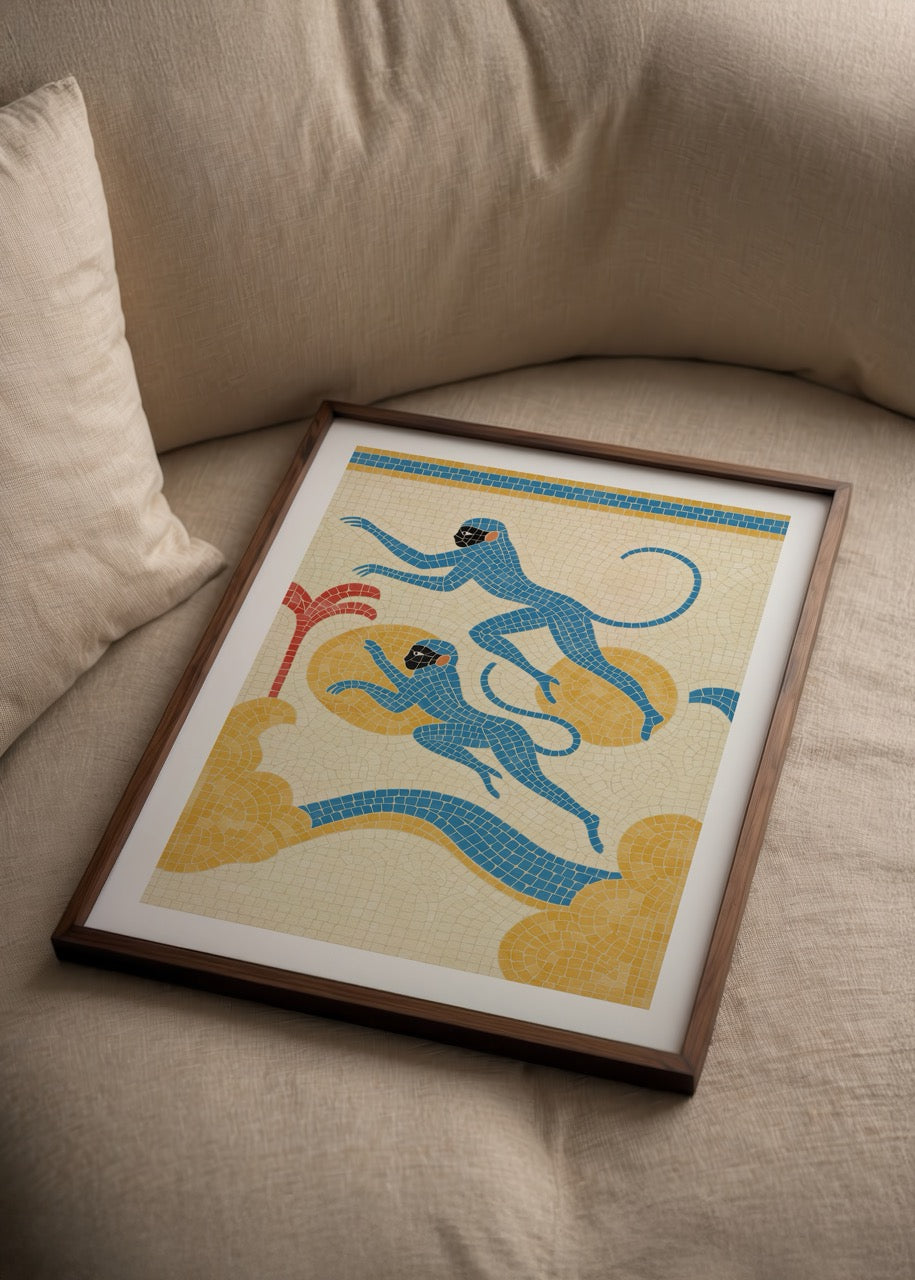 Thola Studio’nun “Blue Monkey” adlı, mavi mozaik maymun figürleriyle tasarlanmış modern duvar posteri.