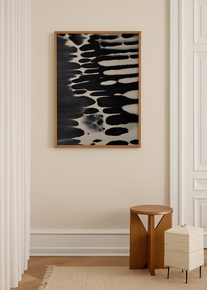 04 Black Drift, THE SHAPE OF PASSING koleksiyonu Poster poster baskı mockup 2