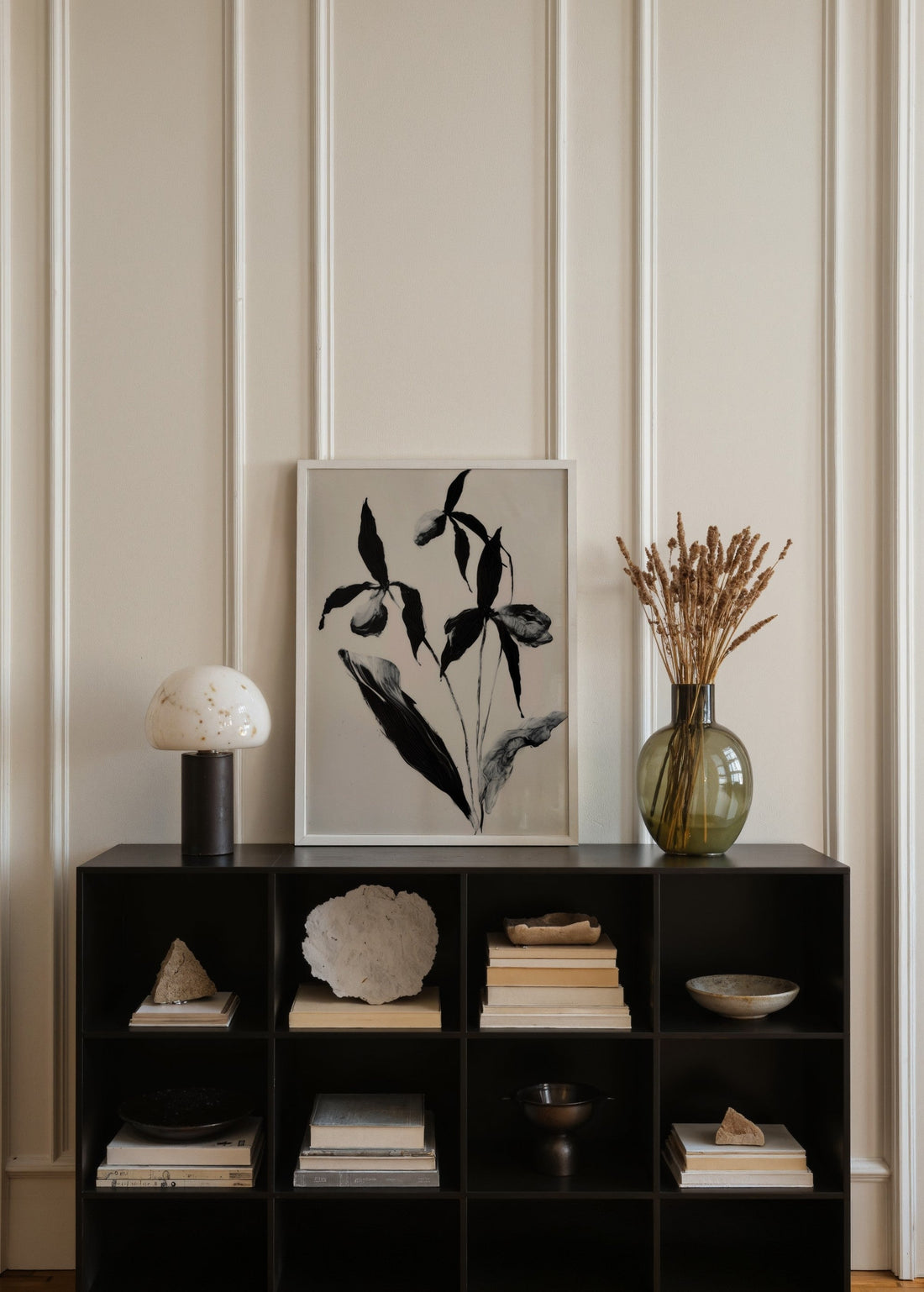 05 Quiet Stem, THE SHAPE OF PASSING koleksiyonu Poster poster baskı mockup 2