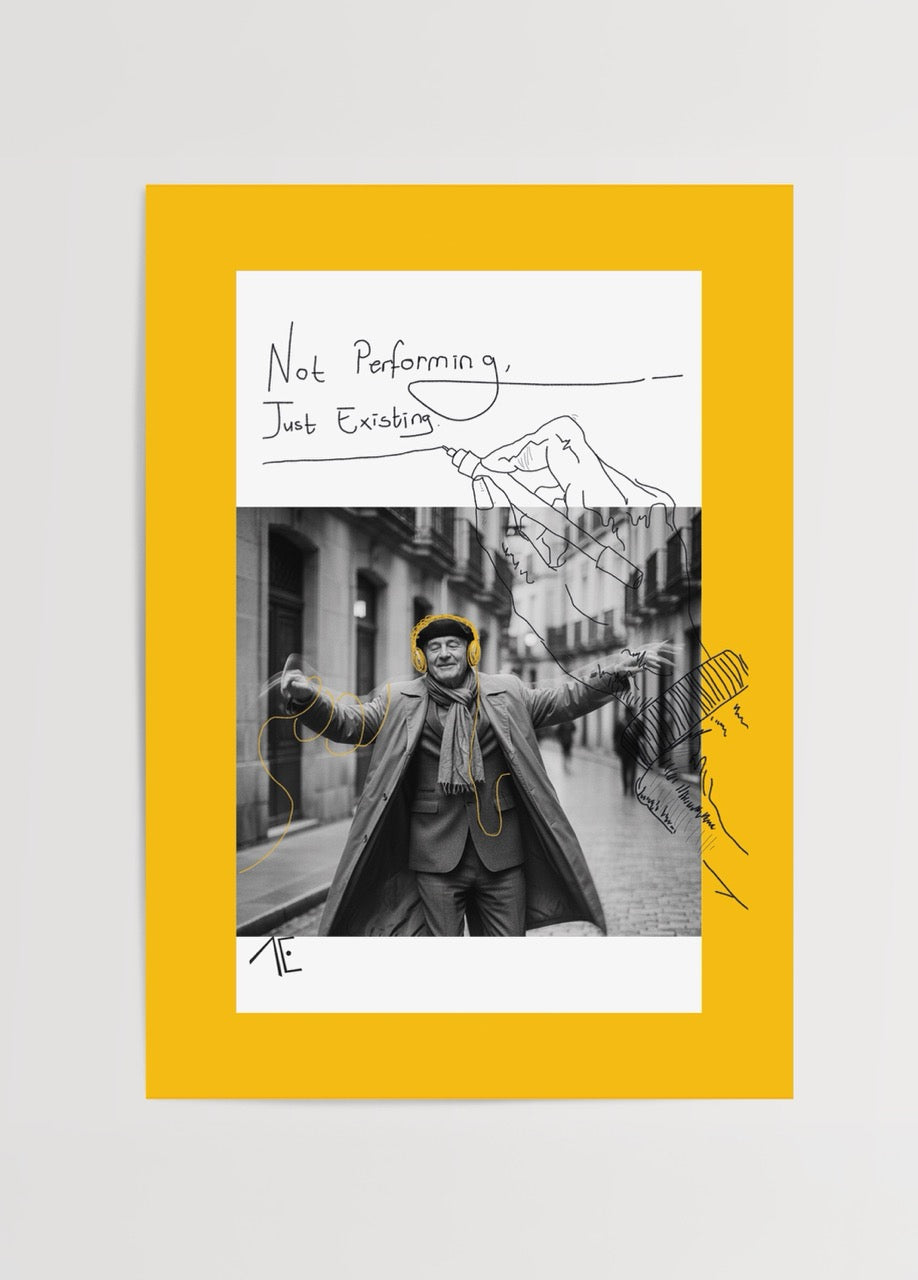 Sokakta dans eden figür ve çizim katmanlarıyla oluşturulmuş modern mix media poster