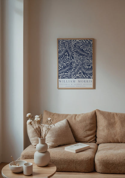 William Morris’in mavi yaprak desenli Centenary Exhibition posteri