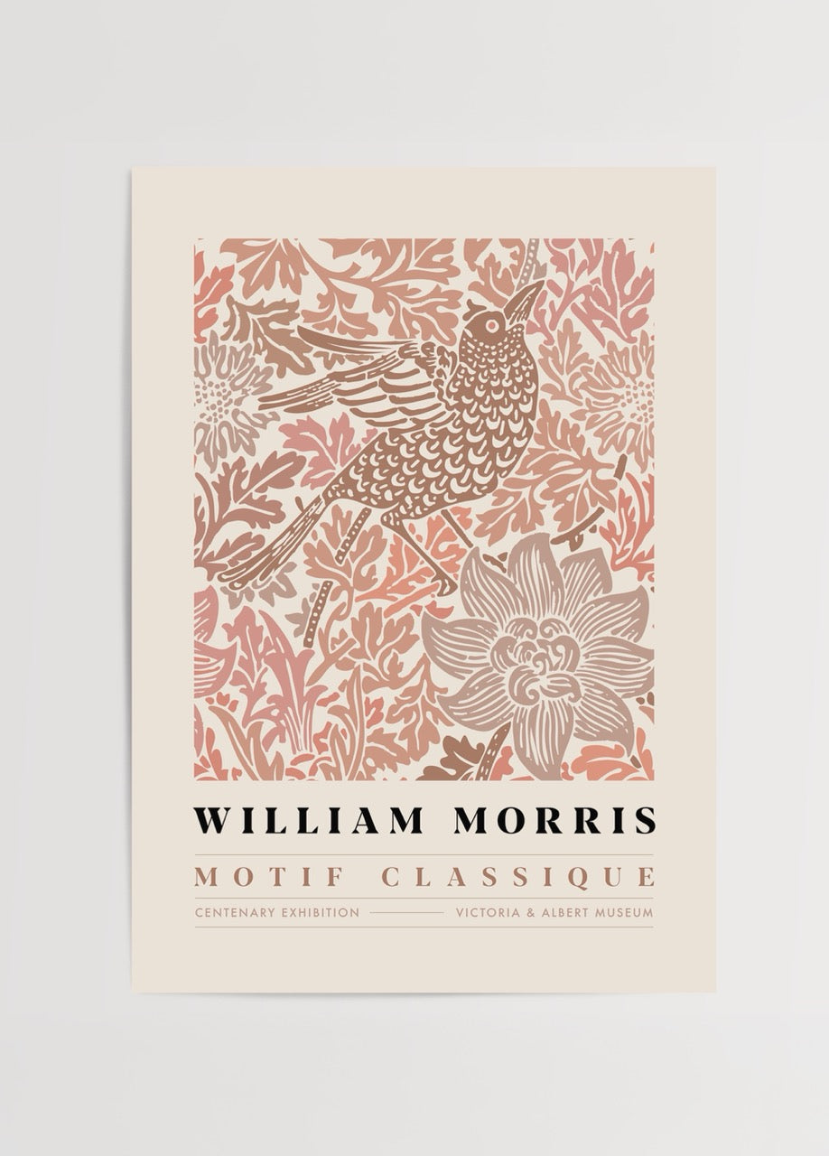 William Morris kuşlu floral motifli poster, pembe ve kahverengi desenli vintage sanat baskısı