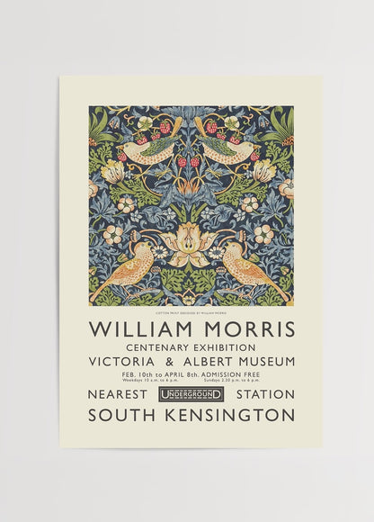 William Morris Strawberry Thief desenli kuş ve çilek motifli sanat posteri